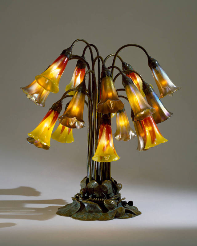 Eighteen-Light Pond Lily Lamp
