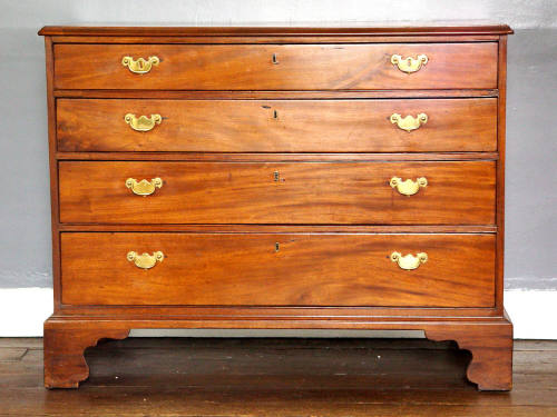 Chippendale Chest of Drawers